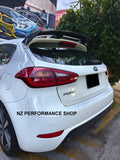 Aleron HB Kia Forte Hatchback hidrografía carbono 2017 2018
