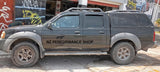 Bota aguas Nissan Frontier doble cabina 1999 - 2021