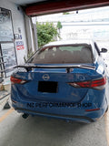 Aleron Big Spoiler Nissan Versa negro piano 2025