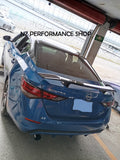 Aleron Big Spoiler Nissan Versa negro piano 2025