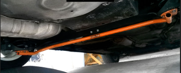 Barra Refuerzo Tensor del Eje Trasero (Rear Stress Bar) Vento Únicamente Mk5, Mk6 2009-2022