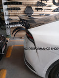 Aleron Big Elegance Toyota Prius negro piano 2023 2024 2025 2026