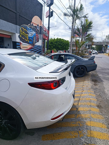 ALERON DEPORTIVO MAZDA 3 2023