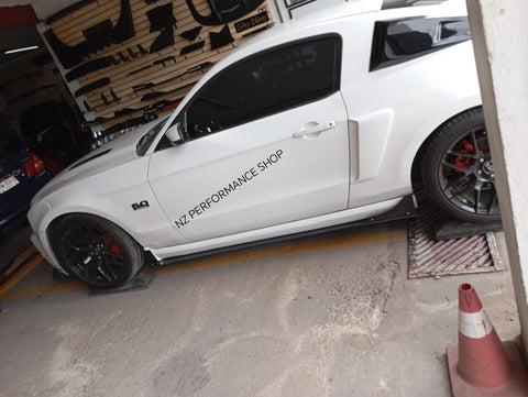 Sides skirts a medida Ford Mustang 2013-15