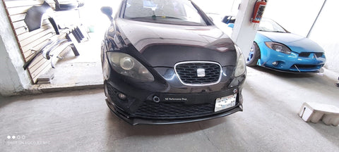 lip  leon seat