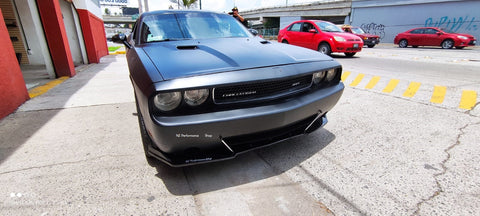 lip dodge challenger