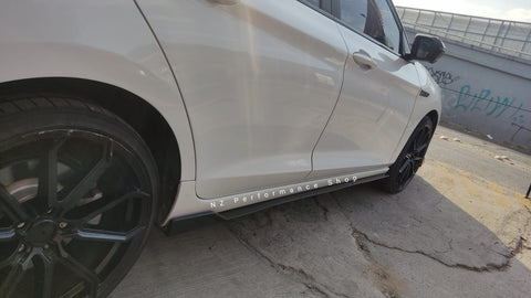 sides skirts jac j7