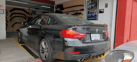 REAR DIFFUSER CENTRAL BMW